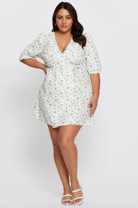 Ditsy Print Skater Dress V-neck Short Sleeve