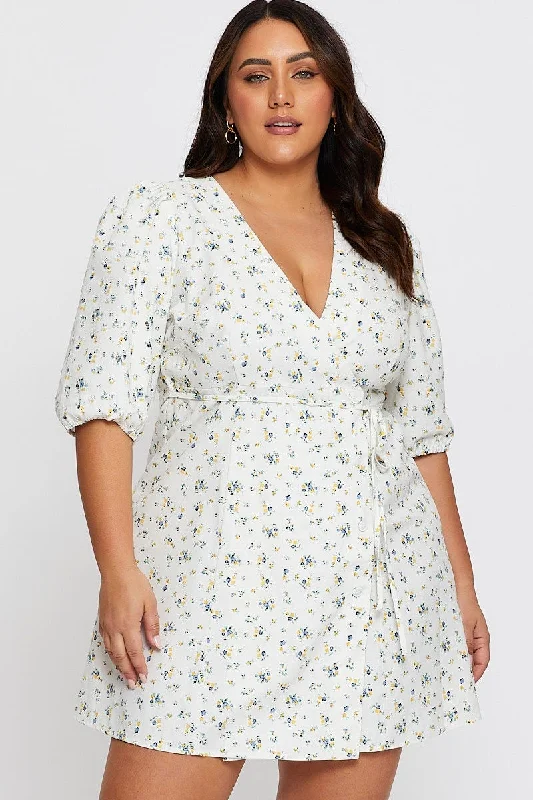 Ditsy Print Skater Dress V-neck Short Sleeve