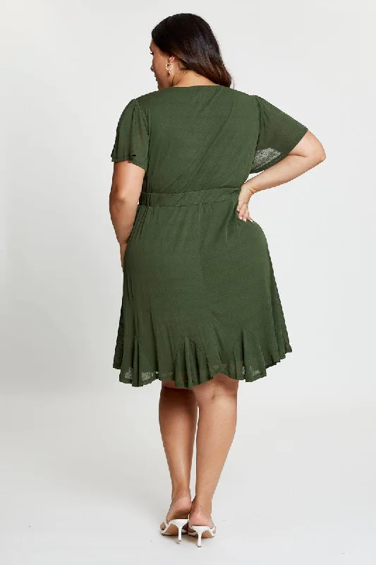 Green Skater Dress V-neck Short Sleeve Waist Tie