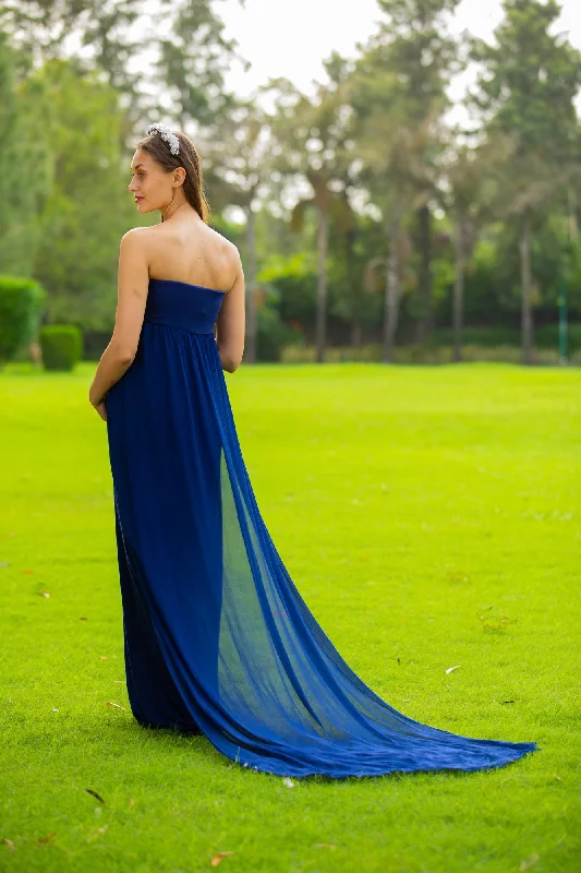 Luxe Royal Blue Off-Shoulder Trail Maternity Photoshoot Gown