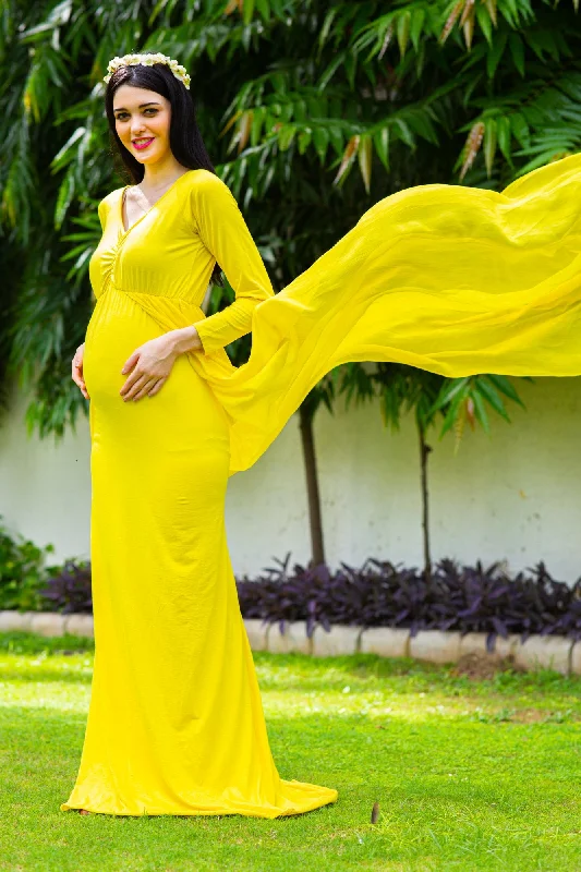 Sunny Yellow Trail Maternity Photoshoot Gown