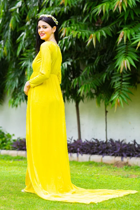 Sunny Yellow Trail Maternity Photoshoot Gown