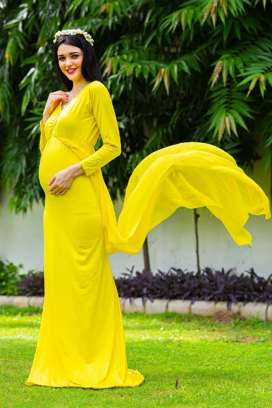 Sunny Yellow Trail Maternity Photoshoot Gown