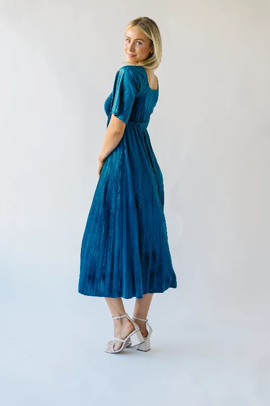 The Soren Sweetheart Pleated Velvet Midi Dress in Dark Teal