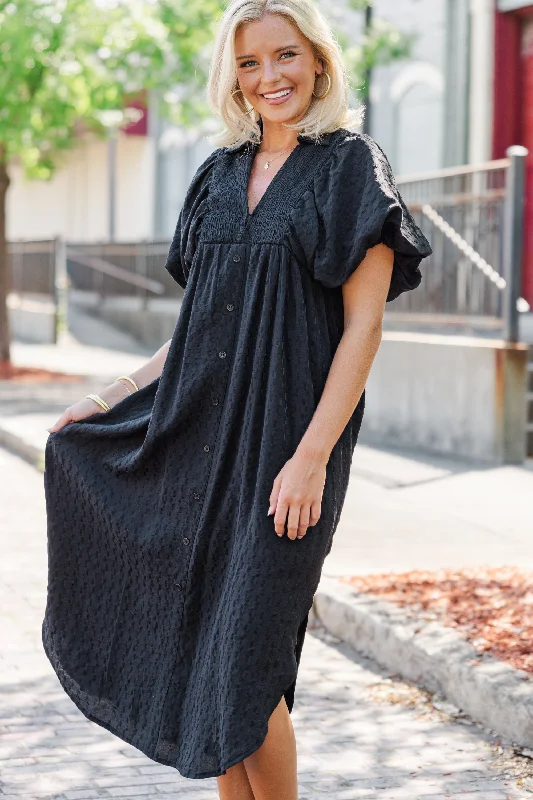 For The Fun Black Textured Midi Dress