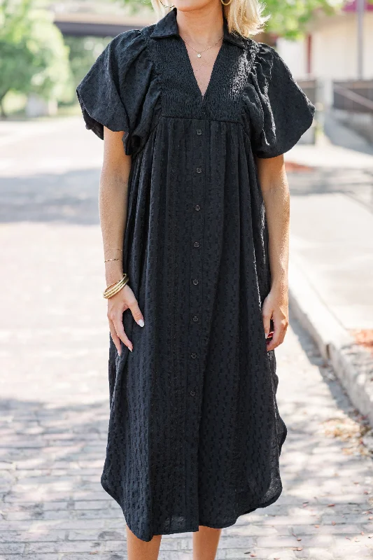 For The Fun Black Textured Midi Dress