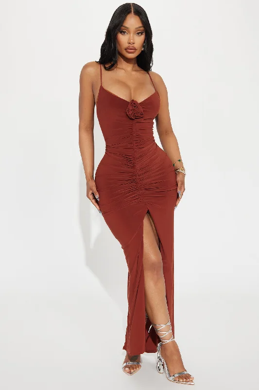 Look My Way Maxi Dress - Rust