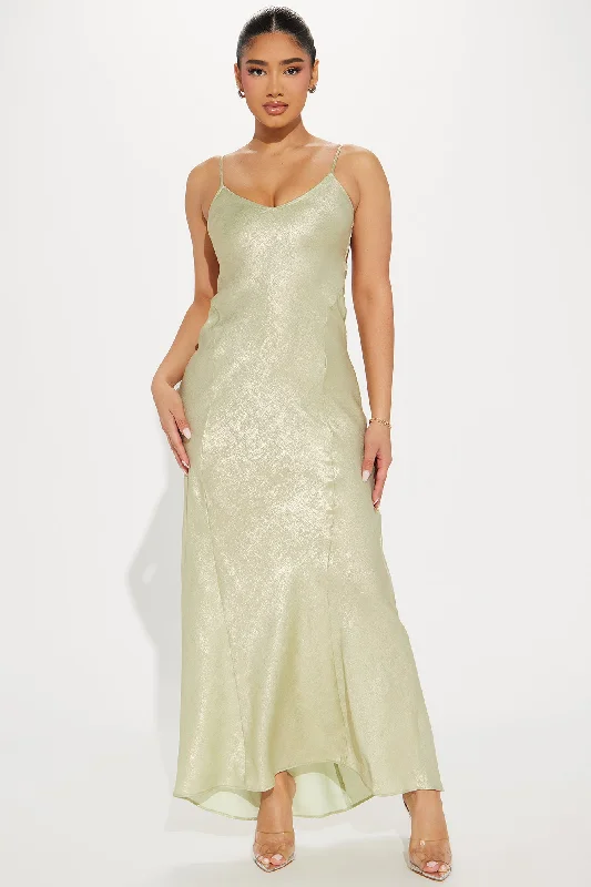 Sadie Metallic Maxi Dress - Sage