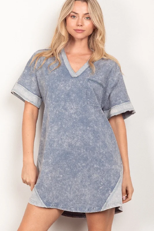 Short Sleeve V-Neck Short Tee Dress